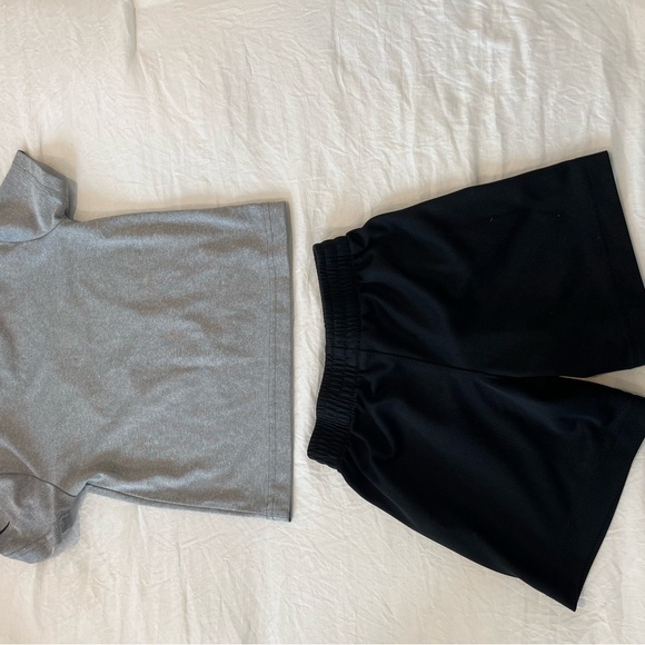 Nike Kids XS 3-4 yrs futura tee & dry fit shorts set boys - Picture 2 of 4